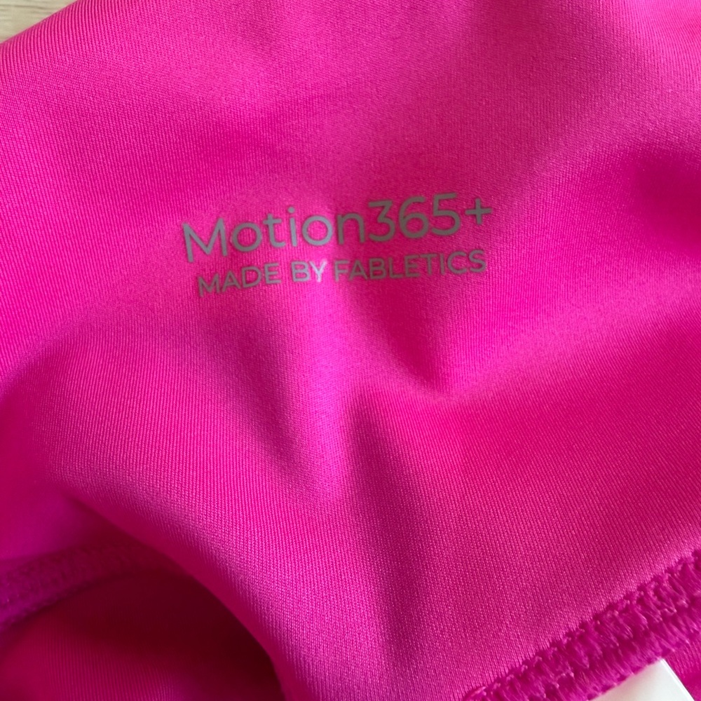 FABLETICS Anywhere Motion365+ HW RUN 4” biker shorts women’s size medium - Picture 6 of 6